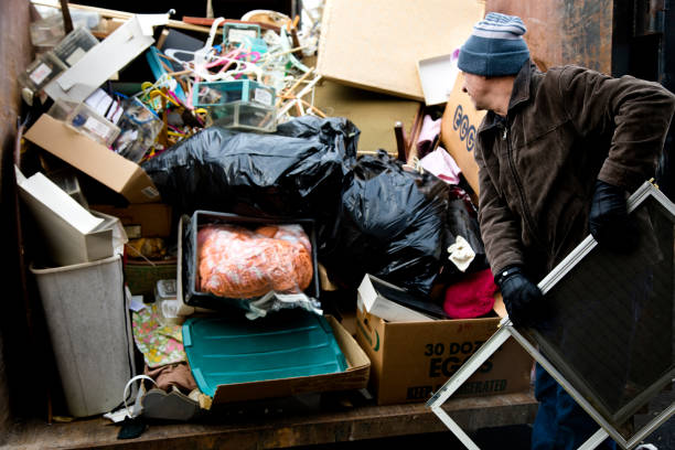 Best Garage Cleanout Services  in Los Lunas, NM